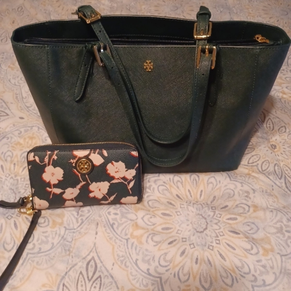 Tory Burch tote and wallet